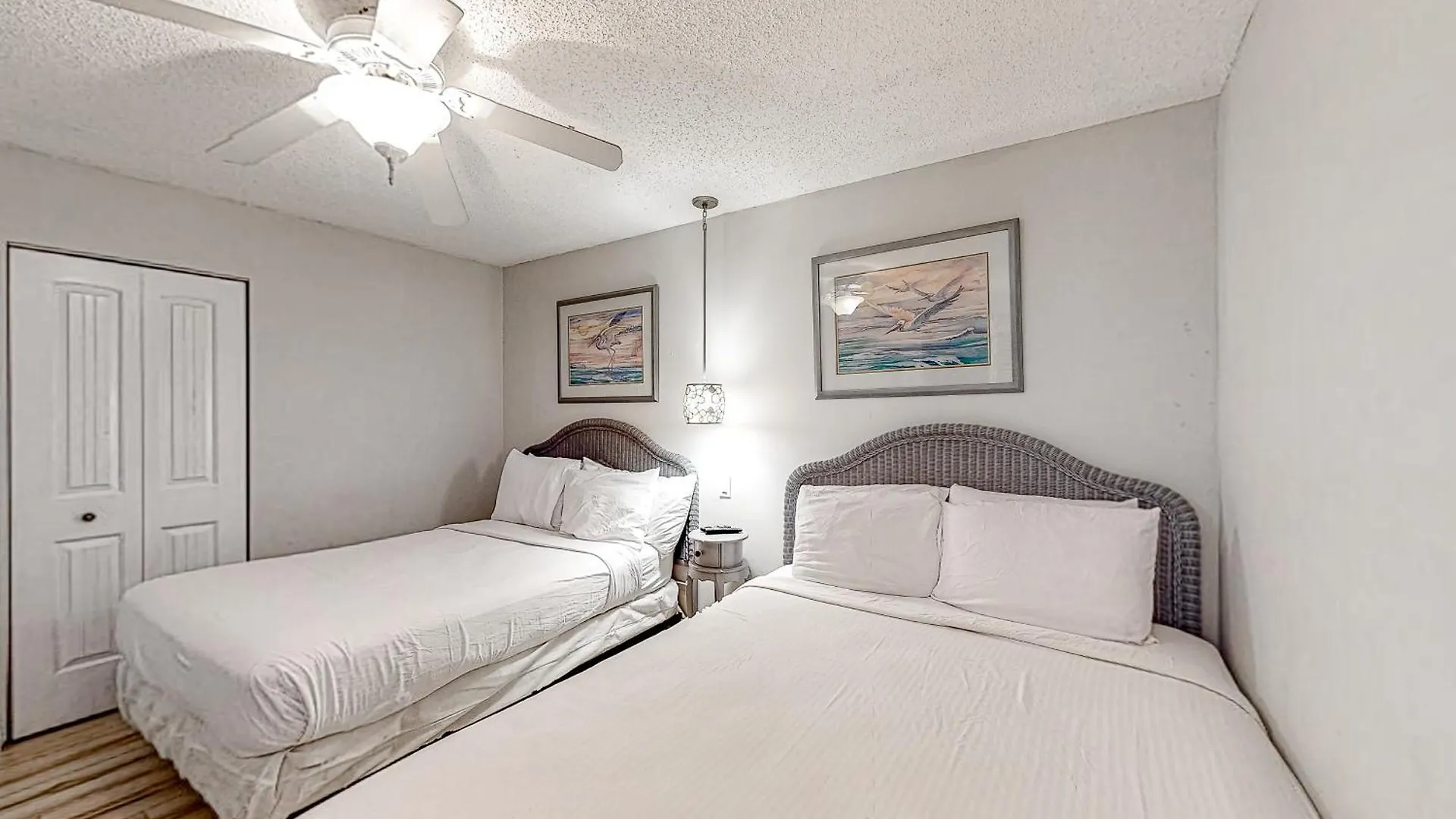Jetty East Condos デスティン 0*,  米国